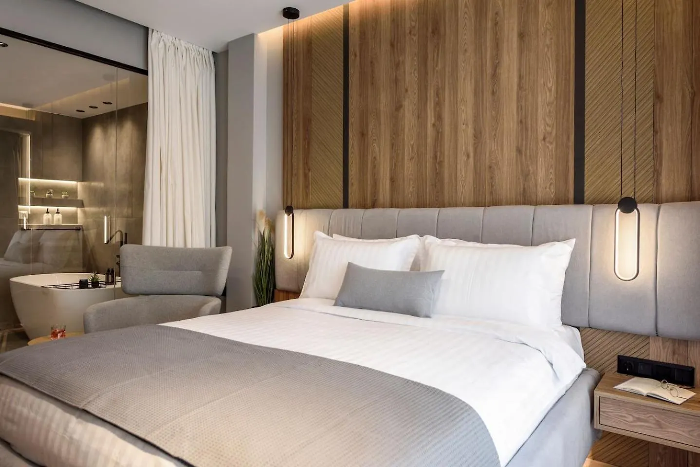 Apartment Aristotelian Virtues - Agapi Thessaloniki Greece
